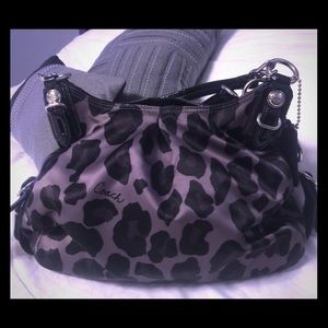 AUTHENTIC COACH SIGNATURE COACH BAG